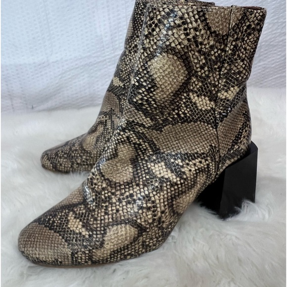 ASOS Women's Snakeskin Ankle Boot Booties Boho Block Heel Side Zip Up Size 5 - Picture 8 of 15